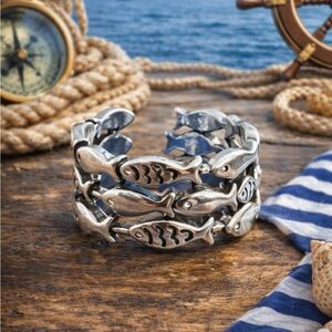 Silver Swimming Fish Adjustable Ring